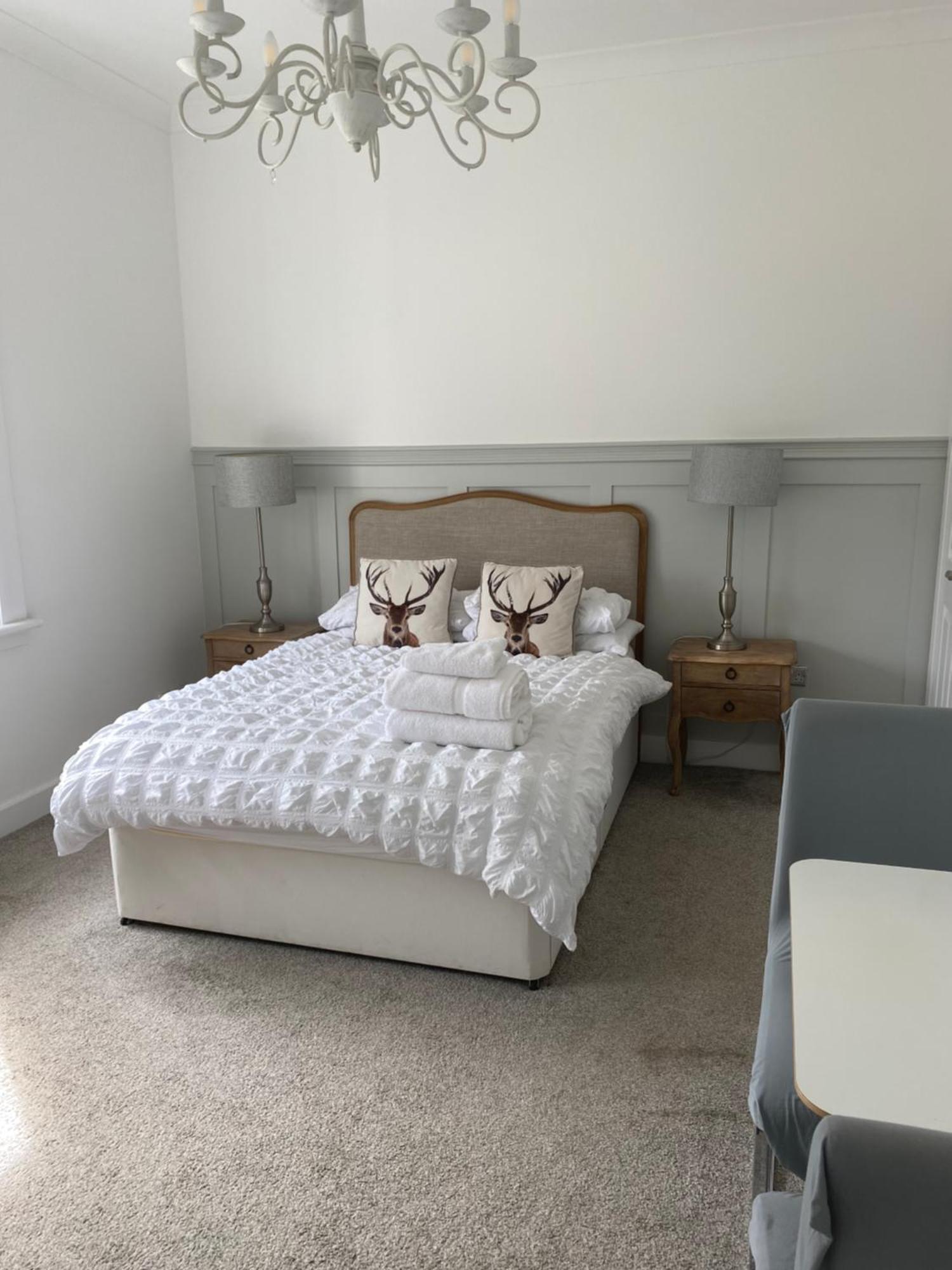 Giffnock Rooms Екстер'єр фото